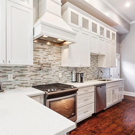 Amazing 3Bedroom Townhome, In Historic Dryade City New Orleans Luaran gambar