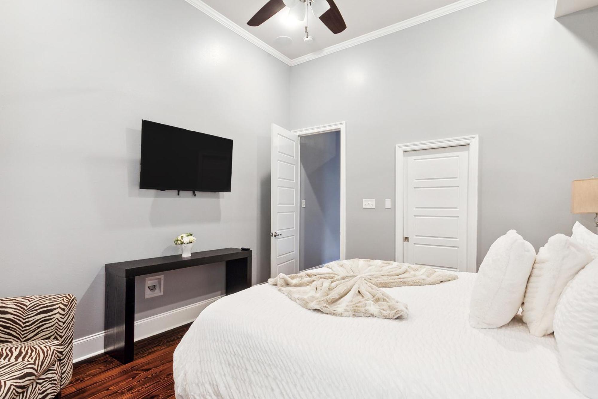 Amazing 3Bedroom Townhome, In Historic Dryade City New Orleans Luaran gambar